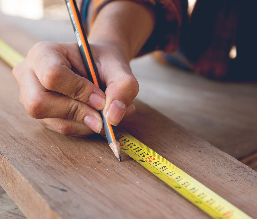 Équipe professionnelle d'artisans en rénovation - Entreprise renovation biot